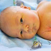 Hyvä imetysasento ja -ote ehkäisee imetysongelmia. Vaikka vauva tarvitsisikin lisämaitoa, voit myös imettää häntä. Lisämaito annetaan usein säännöllisin väliajoin, tavallisimmin 3-4 tunnin välein.