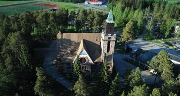 Luvian kirkko Kansallisromanttisen ristikirkon on suunnitellut arkkitehti Josef Stenbäck ja se on rakennettu vuosina