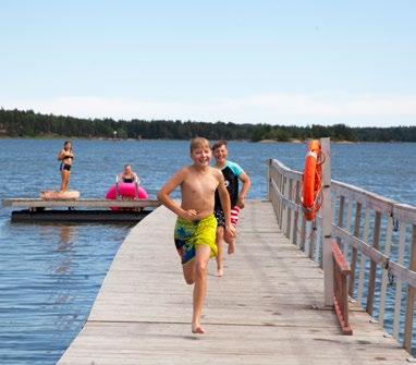 Kapteenintie, Loviisa Muut uimarannat Taikaranta, Taikarannantie (Hopjärvi), Sävträsk Valkon uimaranta, viitat Saukkolahdentieltä ja Kalevantieltä Kiramo, Kiramontie, Ruotsinpyhtään kirkonkylä