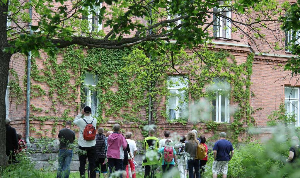 Johdanto -keitaana lukuisine matalan kynnyksen tapahtumineen. Tavoitteet tulevalle Hiedanrannan kaupunginosalle ovat korkealla. Tulevaisuuden toimintaympäristö on vaativa.