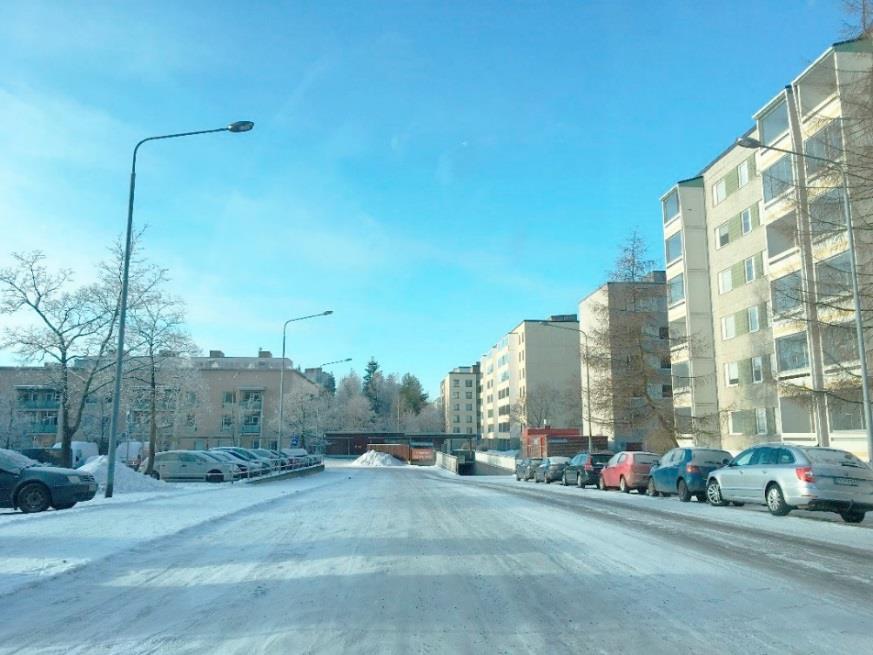 12 Maankäyttökartalla 1 alueeseen kohdistuu keskustatoimintojen alue, aluekeskus sekä elinvoiman ja kasvun vyöhyke.