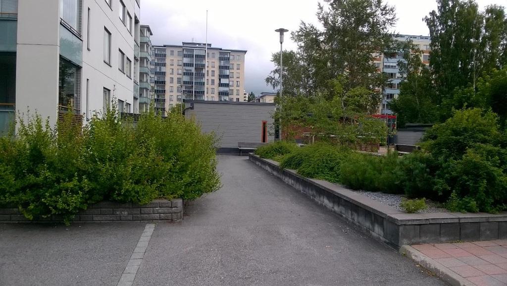 4 Aluevaraukset, kaavamerkinnät ja määräykset 4.4.1 Korttelialue 7125 ja tontti 3 Asemakaavamerkinnät ja määräykset ovat täydellisinä kaavakartan yhteydessä.