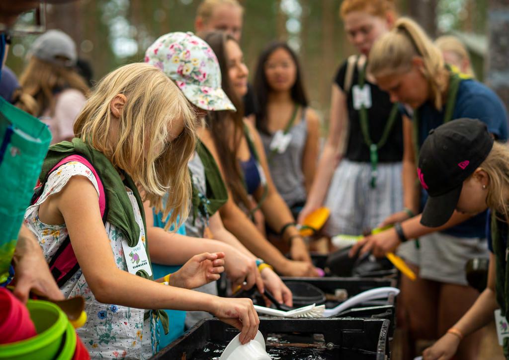 Asiakastarina vastuullisuudesta: Pääkaupunkiseudun Partiolaiset Pääkaupunkiseudun Partiolaisten piirileiri Kliffa järjestettiin Evolla 23. 31.7.2018. Leirille osallistui yhteensä yli 5 500 henkilöä.