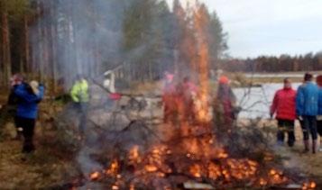 Keittiö, naisten vessa sekä pyykkitupa ovat myös olleet talven remontissa ja lehden ilmestyessä ovat varmaan valmistuneet ja täydessä käytössä odottaen kesän vieraita pinnat säihkyen.