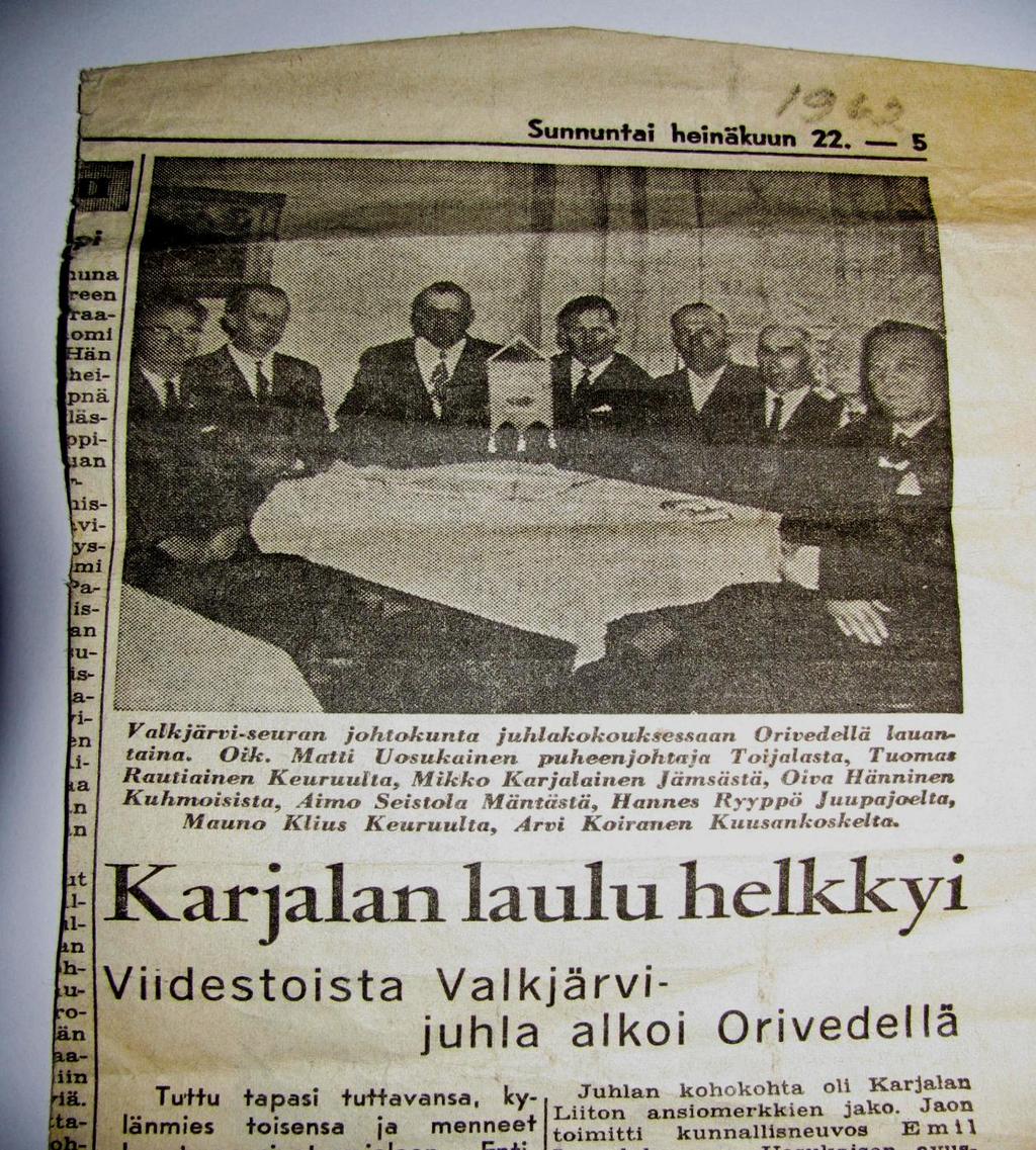 Perheniemessä jne. Vuoteen 2002 saakka juhlat olivat kaksipäiväiset ja lauantai-iltaisin tanssittiin ja haastettiin.