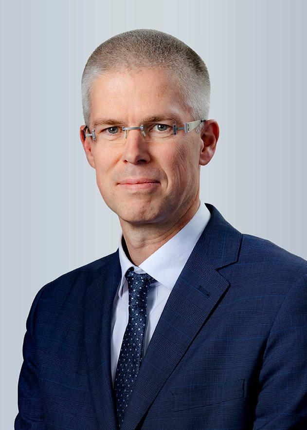 Keskeinen työkokemus Wärtsilä Oyj Abp, varatoimitusjohtaja ja toimitusjohtajan sijainen, 2013 2015; Marine Solutions - liiketoiminnan johtaja, 2006 2015; Power Plants -liiketoiminta, myynti- ja