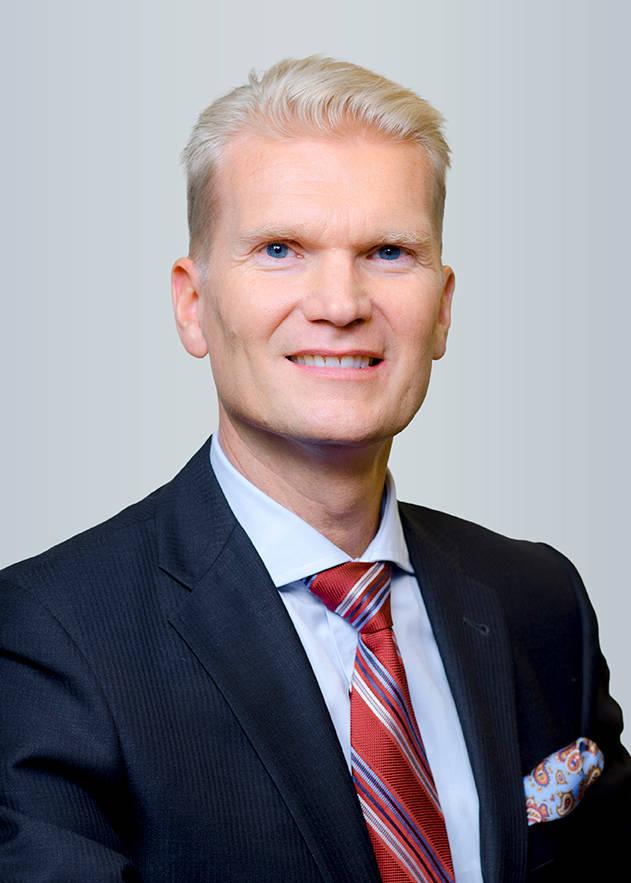 Wärtsilä Oyj Abp Vuosikertomus 2018 Hallinnointi 14 Marco Ryan Chief Digital Officer vuodesta 2016 lähtien. Syntynyt 1966, informaatioteknologian korkeakoulututkinto.