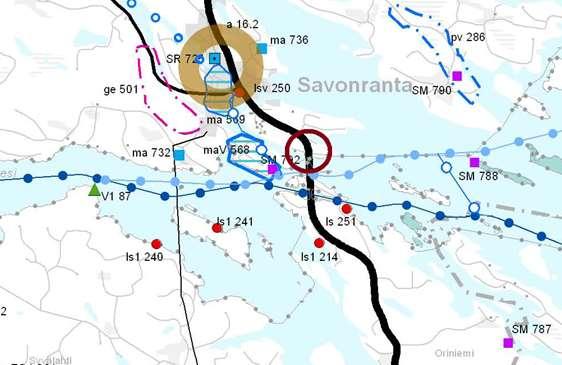 8 2.2.1 Rakennettu ympäristö Alueella on neljä loma-asuntoa. Alueilla on vesi-, viemäri- ja sähköverkosto. 2.2.2 Kiinteät muinaismuistojäännökset ja rakennuskulttuuri Suunnittelualueella ei ole muinaisjäännösrekisterin mukaan tiedossa esihistoriallisen eikä historiallisen ajan kiinteitä muinaisjäännöksiä.