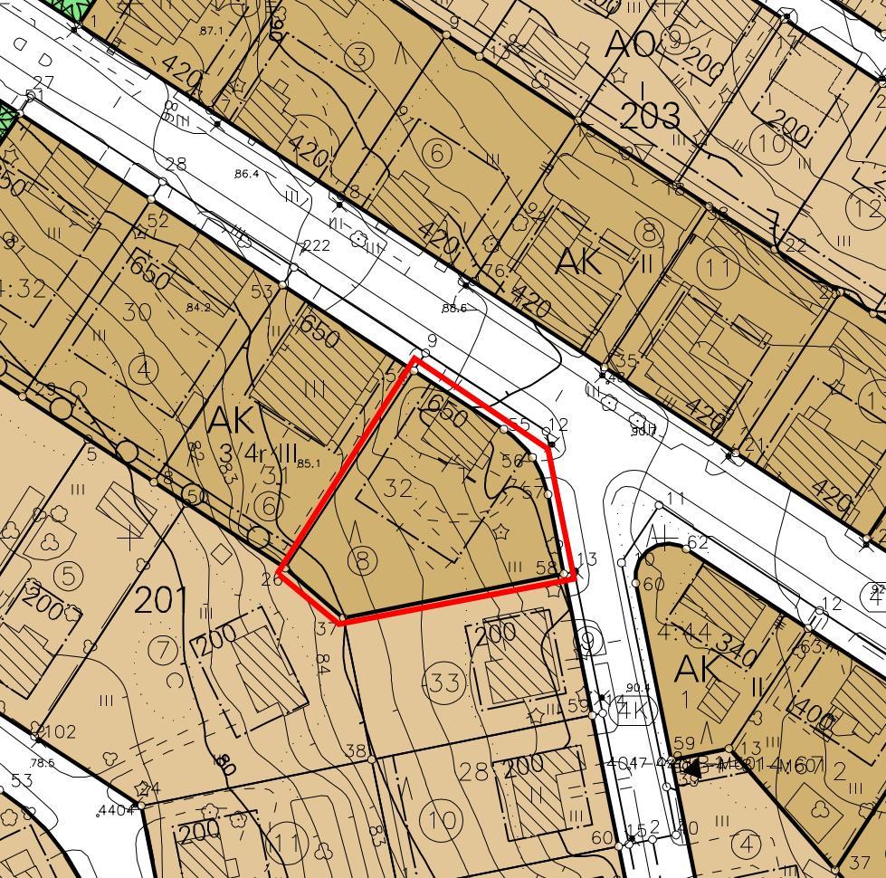 8 Asemakaava Suunnittelualueen asemakaava on hyväksytty 27.9.2004. Kaavassa suunnittelualue on merkitty asuinrakennusten korttelialueeksi AK.