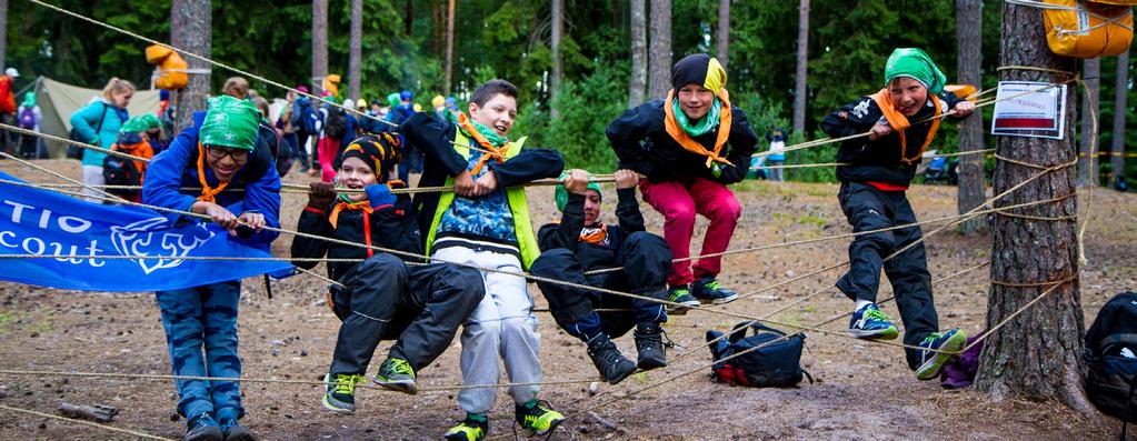 STIPENDIRAHASTO Tammileirin osallistumismaksuun on mahdollista hakea stipendiä joko koko leirimaksuun tai puoleen siitä.