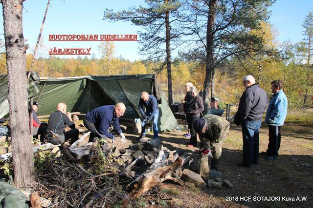 Tutut kohtasivat toisensa ja uusiin tulokkaisiin tehtiin tuttavuutta. Kiitos Hymer Centerin, meillä on näin mahtava paikka, jossa voimme kokoontua.nauttimaan hyvästä seurasta ja Lapin luonnosta.