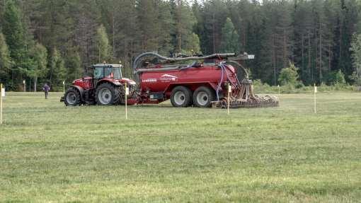 Kiitos mielenkiinnosta! Yrittäjä / toimitusjohtaja BioKymppi Oy 040 548 6701 mika.juvonen@bio10.