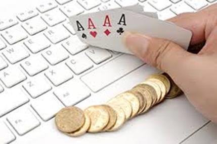 1 Rahapelaamisesta yleisesti Rahapeleillä tarkoitetaan kaikkea sellaista pelaamista, jossa pelin voitto tai tappio on rahaa tai rahan arvoinen.
