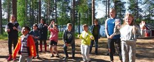 4. klo 18 aamupalvelus, Kristuksen hautauspalvelus La 20.4. klo 23:30 puoliyöpalvelus, aamupalvelus ja liturgia, Herran pääsiäinen Su 28.4. klo 10 liturgia Su 12.5. klo 10 liturgia La 25.5. klo 18 vigilia Su 26.