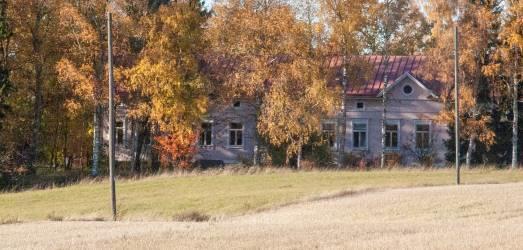 on tarkistettu. Inventoinnista on vastannut Turun maakuntamuseo. Taulukossa 3 esitetyt kohteet ovat maakuntamuseon inventoinnissa seudullisesti tai paikallisesti merkittäviksi arvotetut kohteet.