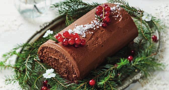 Joulun kestohitti on perinteinen joulubuffet, jonka klassiset maut johdattavat tunnelman kohti joulua. Kasvismenumme Green Christmas yllättää uuteen muotoon taipuneilla jouluisilla mauillaan.