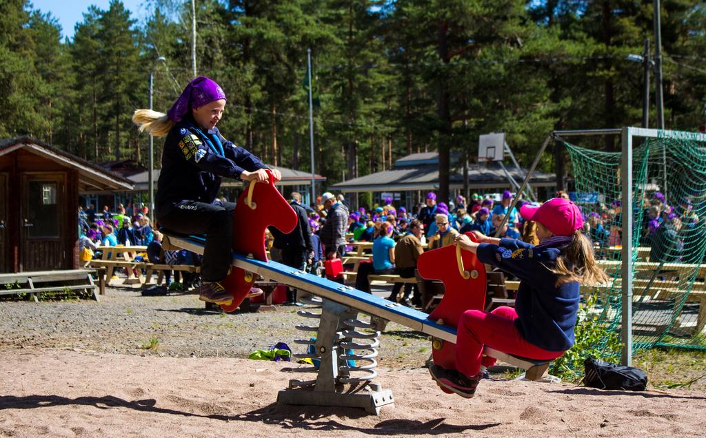 MITÄ LUVASSA? Leirillä järjestetään monipuolista ohjelmaa, joka pohjautuu suomalaiseen kansanperinteeseen ja -tarustoon.