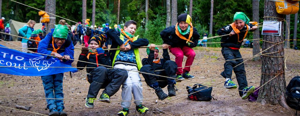 STIPENDIRAHASTO Tammileirin osallistumismaksuun on mahdollista hakea stipendiä joko koko leirimaksuun tai puoleen siitä.
