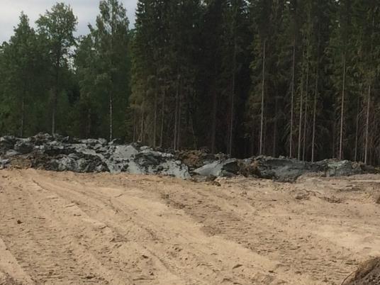 Yhteistyö ylijäämämaa-ainesten toimituksista vastaavan urakoitsijan / rakennusliikkeen / rakennuttajan kanssa Maaamassojen hankinta Maamassojen hankintaprosessin käynnistäminen: Määrät ja laatu