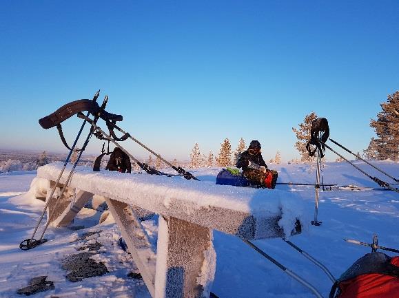 Kerromme vaeltamiseen liittyvistä erätaidoista ja koetuista elämyksistä. Samalla saat vinkkejä varusteista. Tule ja tuo kaveri/kavereita mukaan tutustumaan Tsietsan toimintaan. La 16.2.