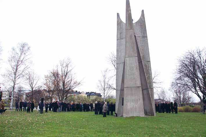 Merenkulkujärjestöjen kunniakäynti merenkulkijoiden ja mereen menehtyneiden muistomerkillä Helsingissä järjestettiin vuonna 2018 50:ttä kertaa.