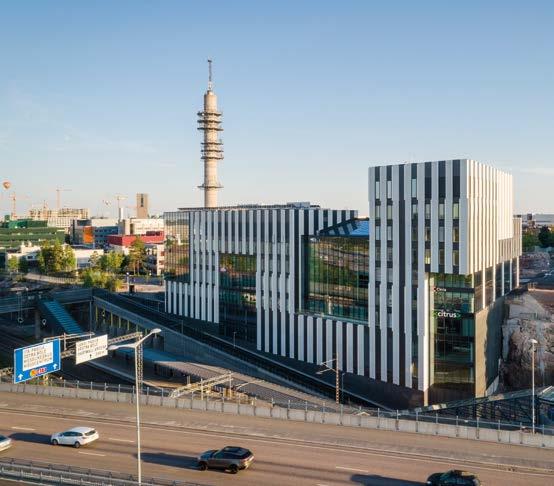 Valtaosa Suomen toimistorakennuksista sijaitsee Kehä III:n sisäpuolella. Suomi ja etenkin Helsinki ovat nousseet viime vuosina kiinnostavimpien matkailukohteiden joukkoon.