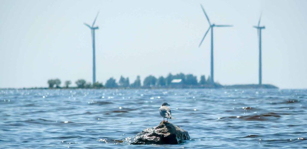 Vesihuolto Iin vesilaitoksen jakama vesi on kokonaan pohjavettä. Vettä jaetaan kuluttajille noin 460 000 m 3 / vuodessa ja vedenkulutus asukasta kohti on noin 130 litraa / vuorokausi.