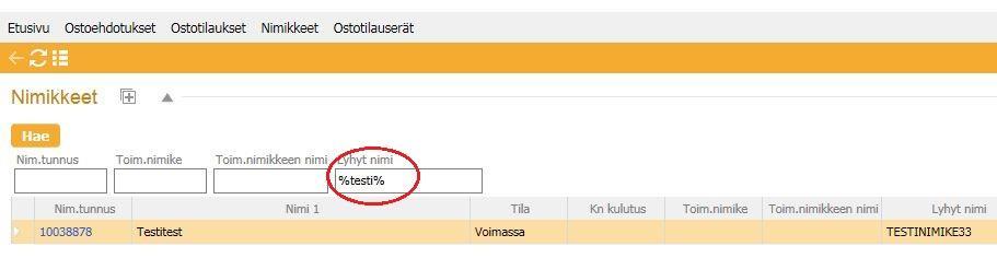 Rajauskentät näkyvät rivien yläpuolella ja rajaaminen myös useiden sarakkeiden perusteella on mahdollista.