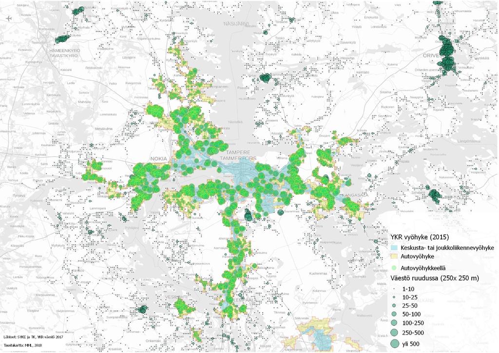 Keskustojen ja joukkoliikennevyöhykkeiden ulkopuolella oleva väestö YKR-vyöhykkeiden (2015) mukaisten keskusta- tai joukkoliikennevyöhykkeiden ulkopuolella (2017) noin 128 000 asukasta, eli noin 34 %