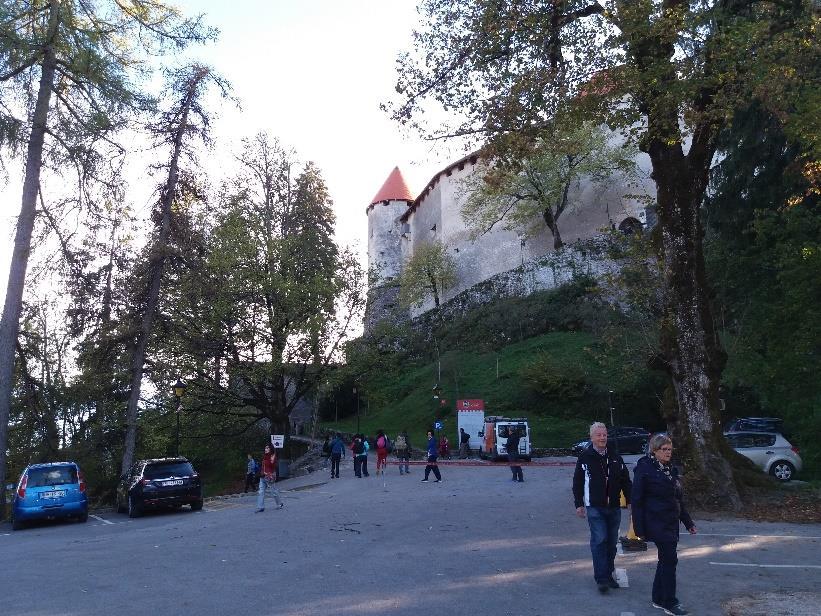 retkipäivän kohteeksi. Paikkahan on niitä Slovenian kauneimpia kohteita.