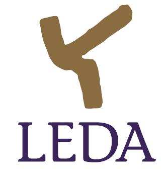 4 Mas de Leda Vuosikerta; 2014 Alue; Castilla y Leon (Duero Valley) Rypäle; 100 % Tempranillo Alkoholi; 14,5 % Väri; syvä tummanpunainen Tuoksu; Punaista marjaa ja metsän havuja (tammea) Maku; Maku
