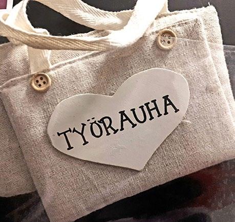 Työsuojeluhallinnon vuosikertomus 2018 12 Psykososiaalinen kuormitus Haitallista psykososiaalista kuormitusta voi ilmetä kaikilla toimialoilla ja missä tahansa työpaikassa.