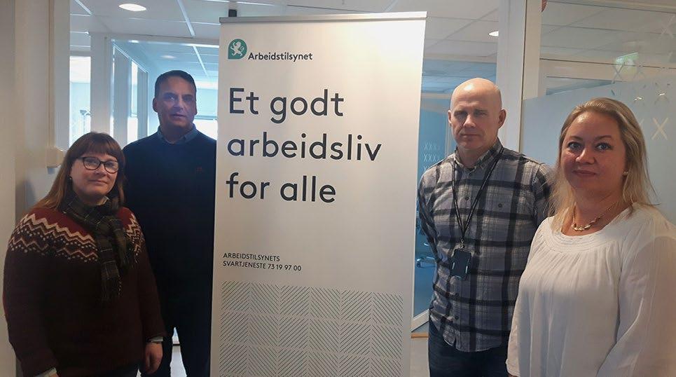 Työsuojeluhallinnon vuosikertomus 2018 23 Anu Ikonen ja Katja Savolainen olivat pimeän työn torjunnan projektiin liittyvässä tarkastajavaihdossa Tromssassa Norjassa. Kuvassa Anu (vas.