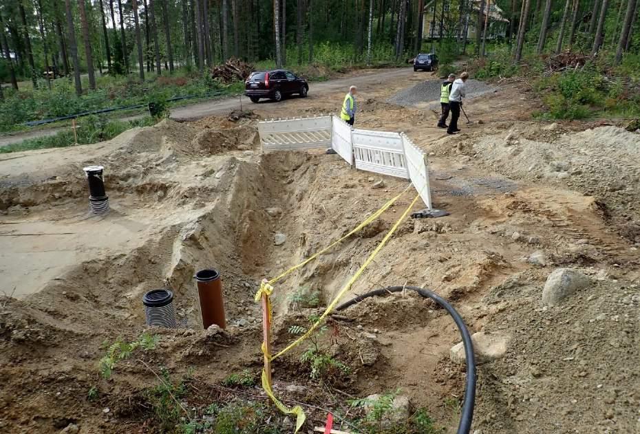 Kuvattu maakasalta, josta löytyi yksi kasteristi. Idästä.