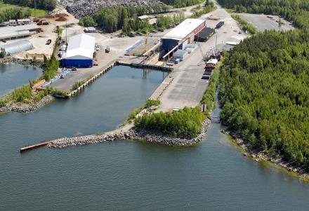 jakautunut kolmeen pääalueeseen: Putkistot ja