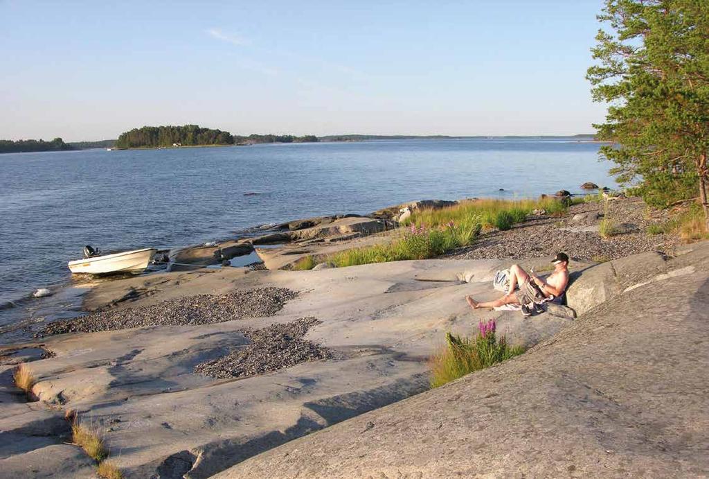 pelkillä silmillä. Eliöt syntyvät, kasvavat, lisääntyvät ja kuolevat. Mitä elämä on?