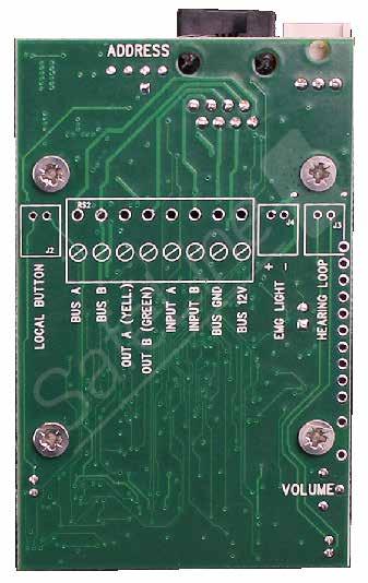 LOCAL BUTTON BUS A BUS B OUT A (YELL.) OUT B (GREEN) INPUT A INPUT B BUS GND BUS 12V - Yhteenveto SL6+ Väyläyksikkö 1. Paikallinen painike* Vain N/O 2. Ruuviliitäntä-liittimet* 3. Hätävalo* 4.