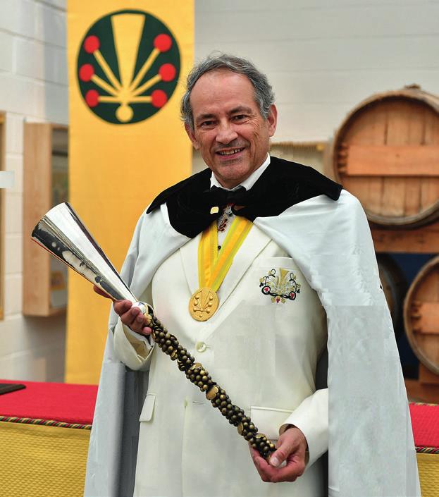 Ikuista itsesi tai ystäväsi Lehmann Grand Champagne -kuvausseinän edessä ja voita liput Viking Mariellan Piknik-samppanjaristeilylle!