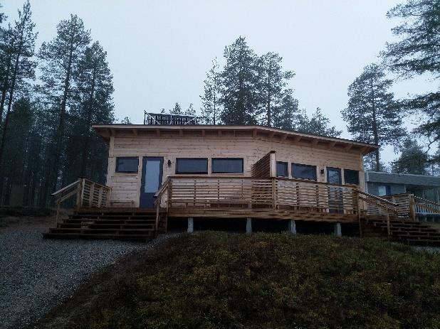 ikäisiä lomamökkejä, rantasauna sekä