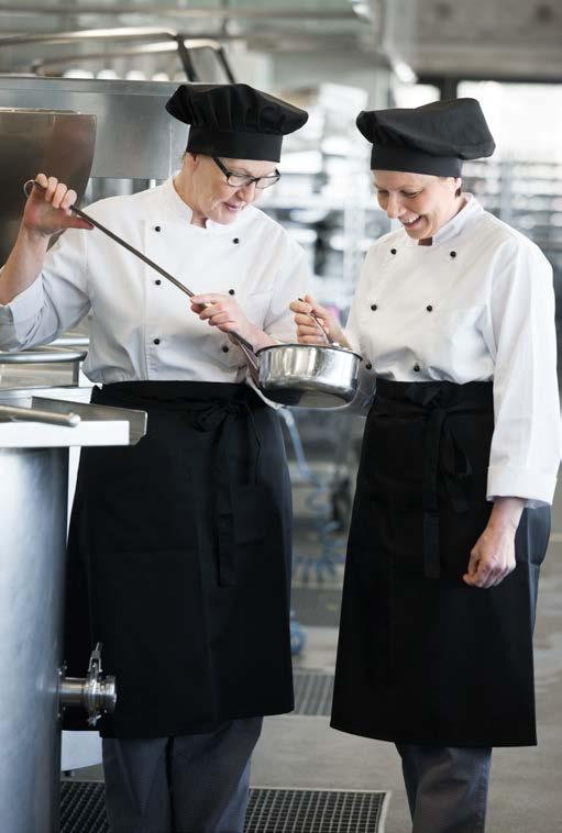 Suuressa ravintolassa mittavat leivontaoperaatiot vaativat työn uudelleen suunnittelua myös kokeneelta keittiökaartilta.