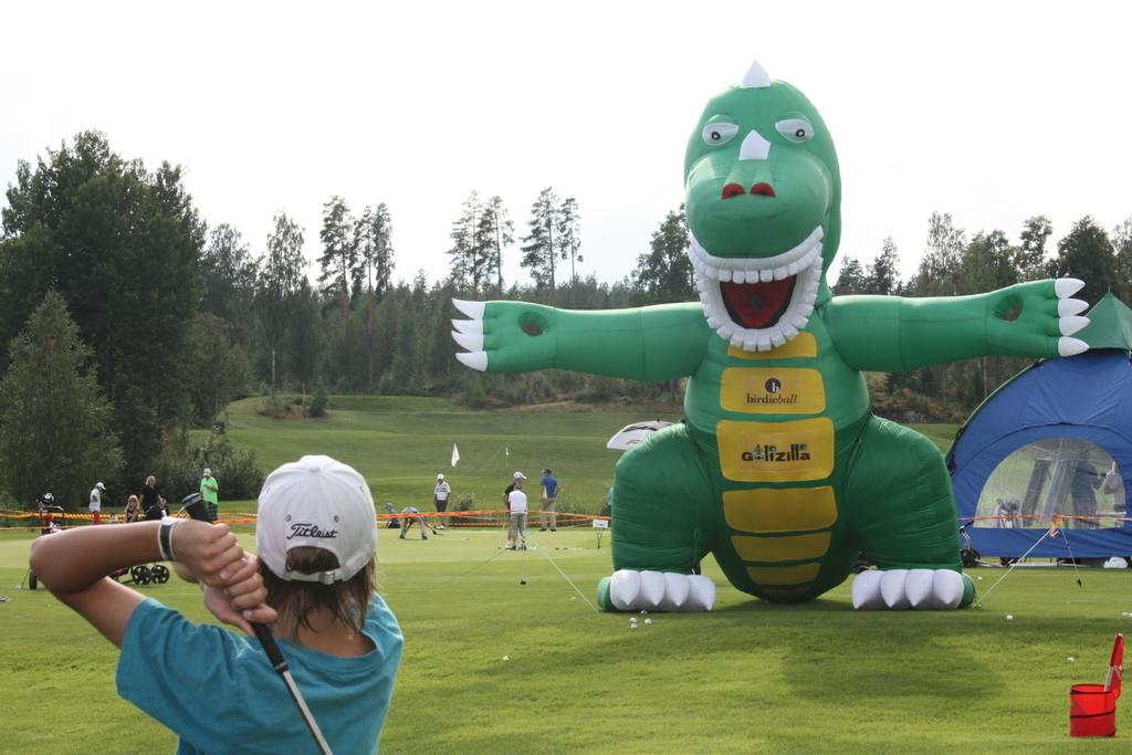 Seuraseminaareja toukokuussa Tervetuloa kaikki seuratoiminnasta ja sen kehittämisestä kiinnostuneet Suomi Golfin alueellisiin seuraseminaareihin, joissa pohditaan mitä seuratoiminta ja lajin parissa