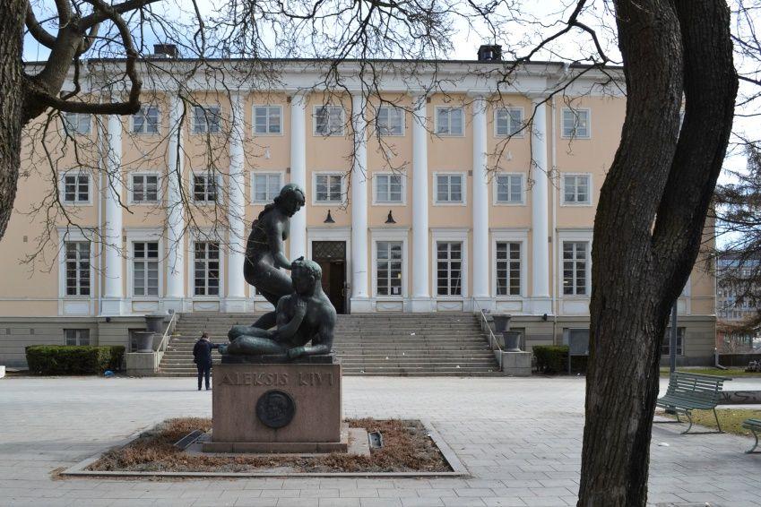 Paluu Vanhaan kirjastotaloon Vanhan kirjastotalon