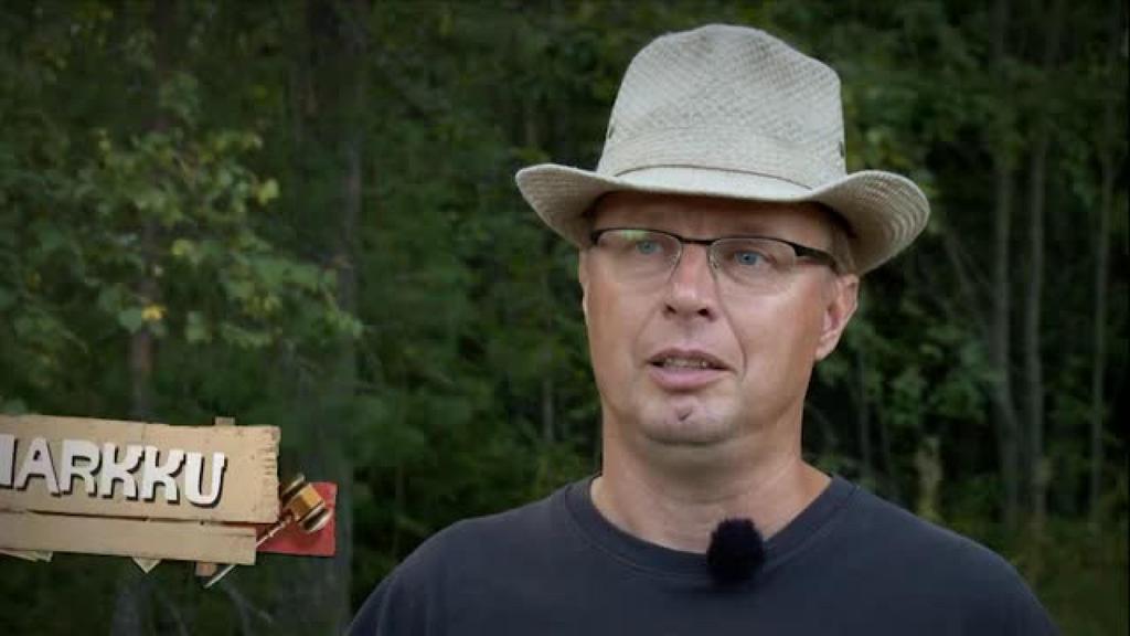 Lupa auttaa! -huutokauppa Lupa auttaa! -hanke ei aktiivisesti juurruta sellaista, mikä ei ole itsestään jo juurtunut. Pois lukien valtionavustusten saamisena ehtona olevat asiat.