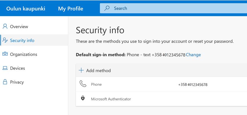 1. Security Info välilehdellä näkyy Default sing-in-method: Phone text.