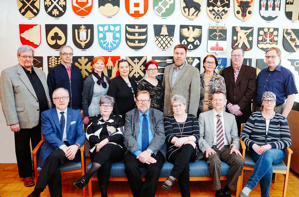 Vaalijlan hallitus 2017-2021: Alarivi vasemmalta käyttöpäällikkö Jorma Räsänen (KESK) Kaavi, osastonhoitaja Maarit Tarvainen (KESK) Tervo, opetusneuvos Veijo Koljonen vpj.