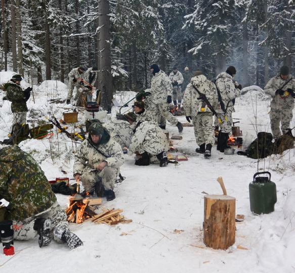 Sysmän talvikurssi sai kurssilaisilta runsaasti kiitosta mielenkiintoisista rastiaiheista, ja siitä että niitä sai harjoitella käytännössä.