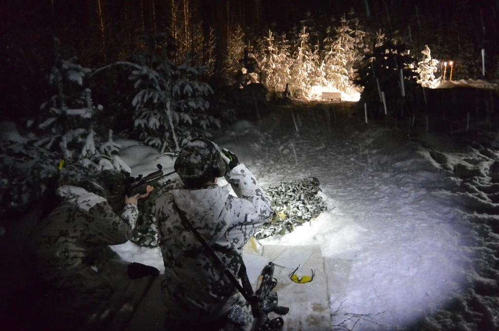 Pienin lisätäydennyksin saatiin torstai-illan aikana koottua riittävä määrä muona-annoksia, jotka sitten odottivat jakovalmiina perjantaita ja kurssilaisten saapumista.