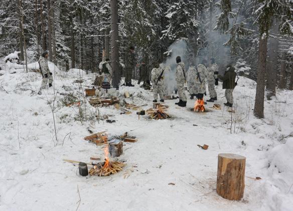 Varusmiessoittajien kanssa toimiminen on reserviläisen kannalta varsin palkitsevaa, sillä toimintaa leimaa halu hoitaa oma tontti mahdollisimman hyvin.