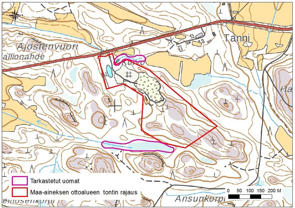 kehityksen tai ennallistamistoimenpiteiden seurauksena. Uomien luonnontilaisuuden tarkistus tehtiin kahdelle uomalle. Kuva 2. Selvitysalue ja tarkastetut uomat 4. KASVILLISUUS JA LUONTOTYYPIT 4.