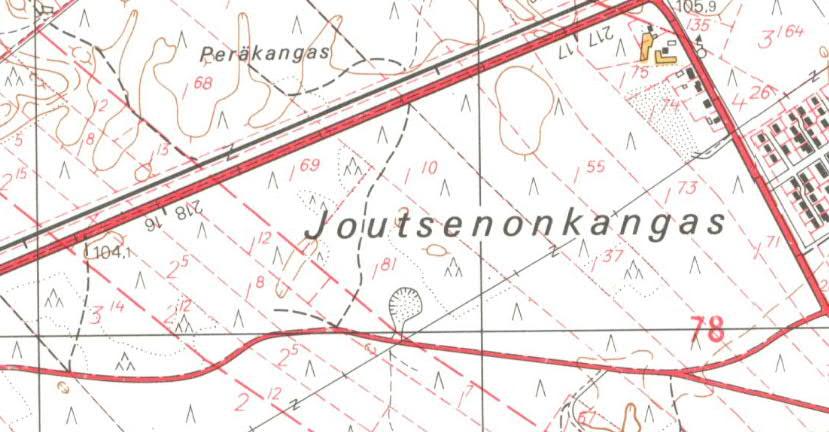 4.3 Kasvillisuus Selvitysalue sijaitsee vedenhankintaa varten tärkeäksi I luokan pohjavesialueeksi luokitellulla Joutsenonkankaan pohjavesialueella (0517351A).
